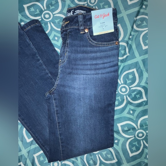 Girls size 8 Cat & Jack jeans. Brand new. - Picture 2 of 6